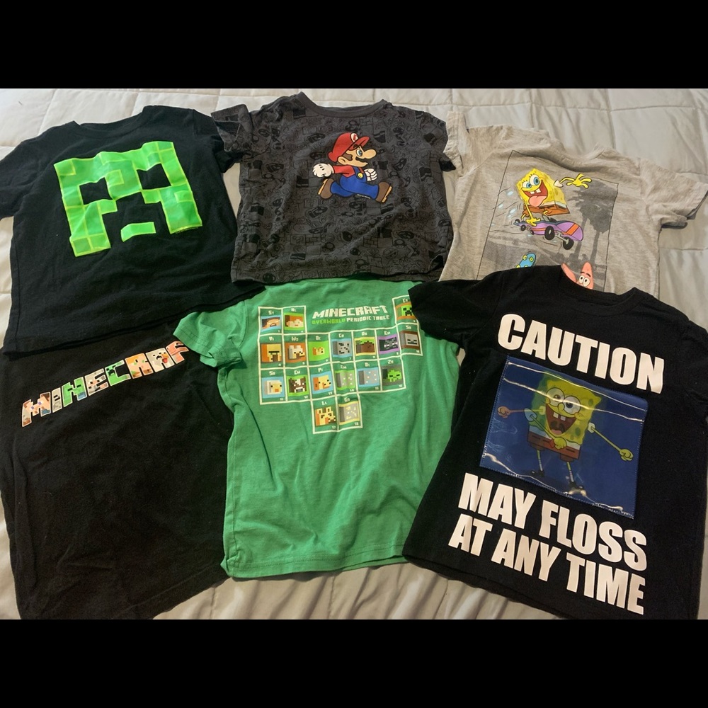 Kids Tshirt Bundle | size XS 4/5